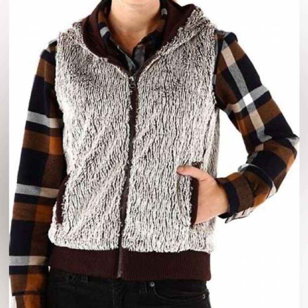 PATAGONIA Conejo Vest - Picture 1 of 4